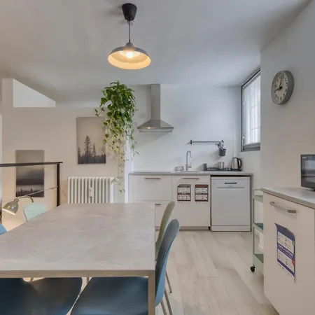I-host - Maffei 20 Apartamento
