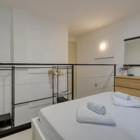 I-host - Maffei 20 Apartamento