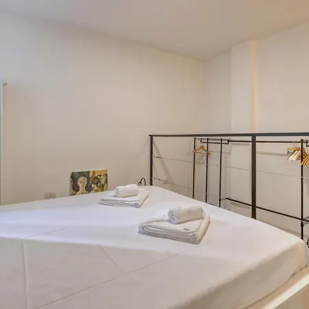 I-host - Maffei 20 Apartamento