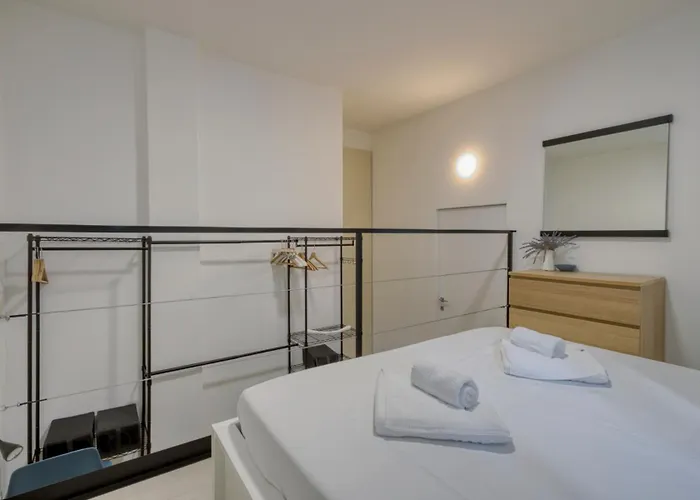 I-host - Maffei 20 Lägenhet